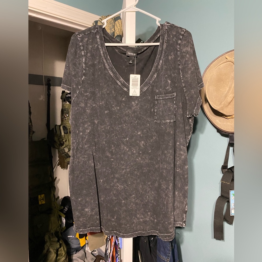 Torrid Size 3 tshirt